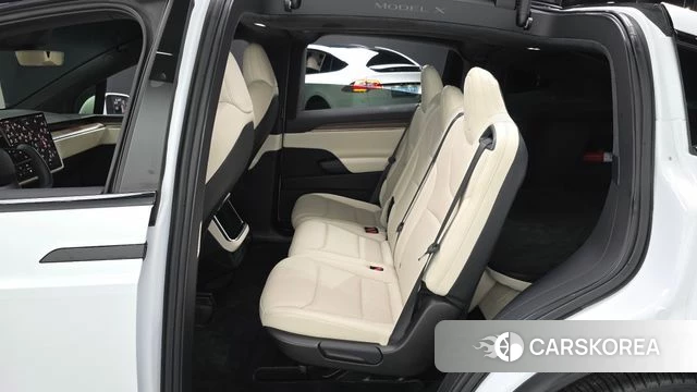 Tesla Model X 2023 Белый из Кореи, фото 2