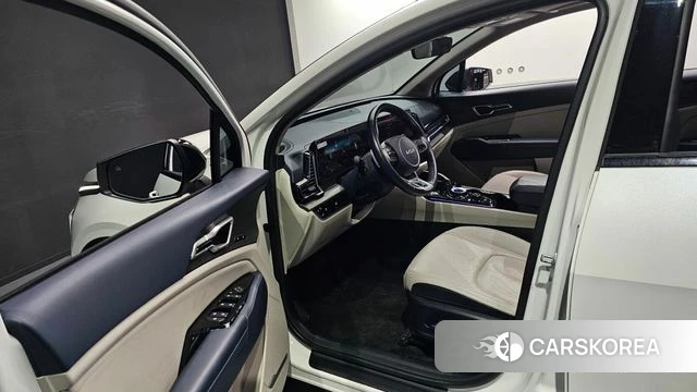 Kia Sportage 5th Generation 2022 Белый из Кореи, фото 2