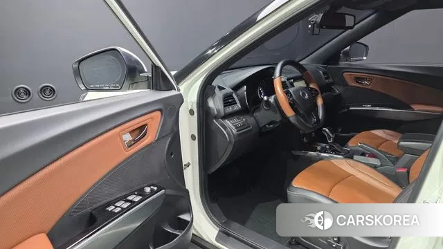 Ssangyong Tivoli Armor 2019 Белый из Кореи, фото 2