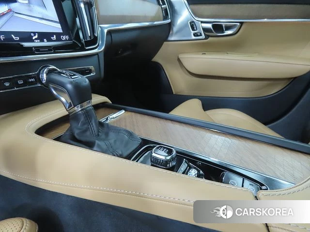 Volvo S90 2019 Серый из Кореи, фото 2