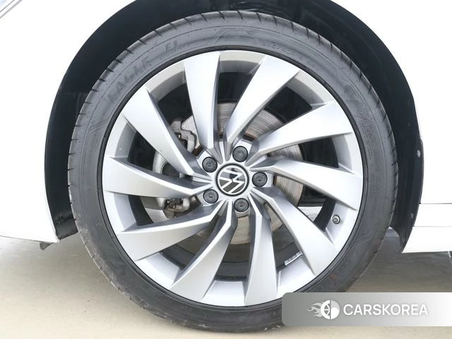 Volkswagen CC 2022 Белый из Китая, фото 2