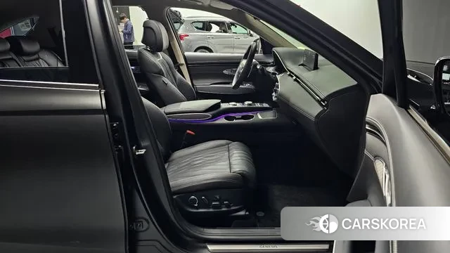 Genesis GV70 2023 Серый из Кореи, фото 2