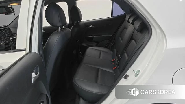 Kia Morning Urban (JA) 2023 Белый из Кореи, фото 2