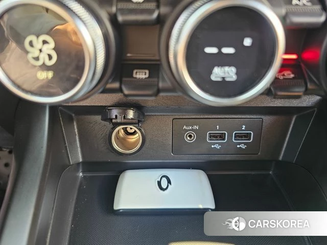 Renault Korea (Samsung) XM3 2024 Серый из Кореи, фото 2