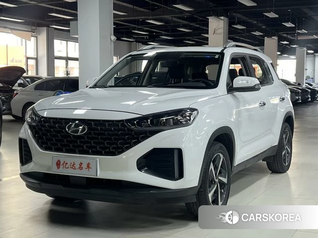 Hyundai ix35 2021 Белый из Китая, фото 2