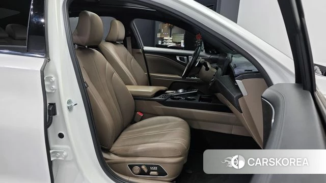 Kia K8 2021 Белый из Кореи, фото 2