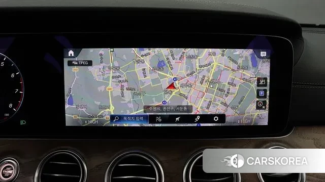 Mercedes-Benz E-Class W213 2021 Белый из Кореи, фото 2