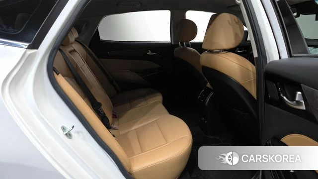 Kia K7 Premier 2021 Белый из Кореи, фото 2
