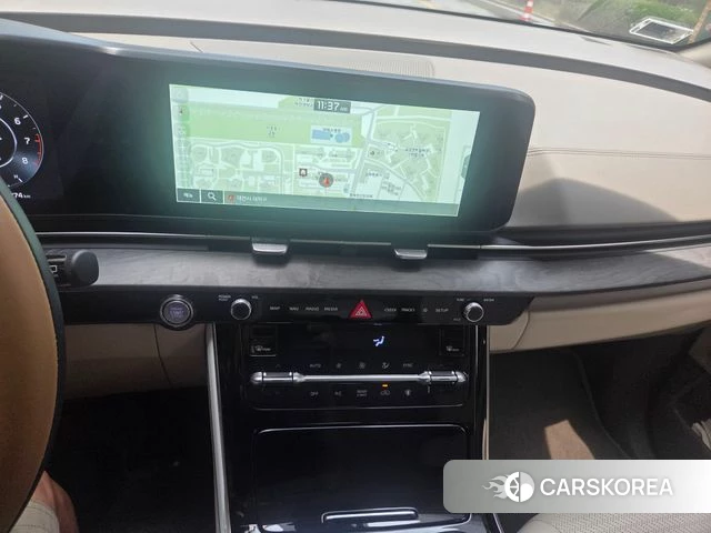 Kia Carnival 4th generation 2023 Белый из Кореи, фото 2