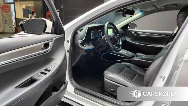 Hyundai The New Grandeur IG Hybrid 2021 Белый из Кореи, фото 2