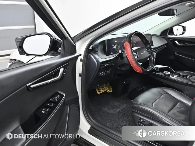 Kia EV6 2023 Жемчужный цвет из Кореи, фото 2