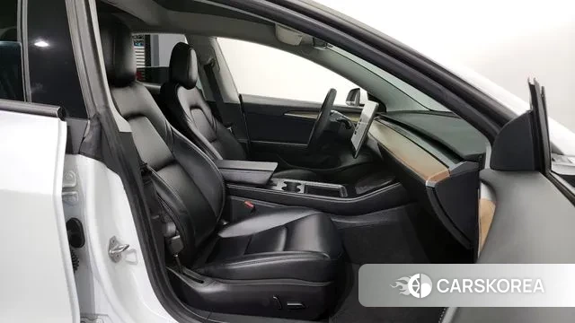 Tesla Model 3 2021 Белый из Кореи, фото 2