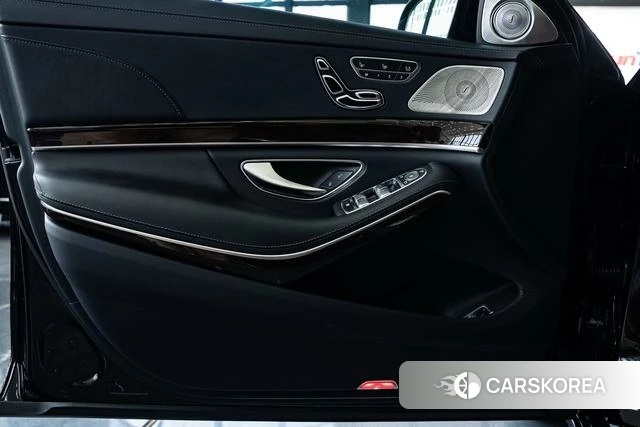 Mercedes-Benz Maybach S-class 2021 Черный из Китая, фото 2