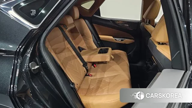 Lexus NX350h Second generation 2024 Черный из Кореи, фото 2