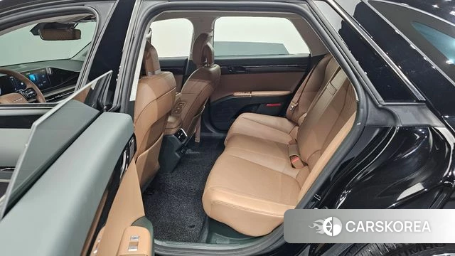 Hyundai Grandeur Hybrid (GN7) 2024 Черный из Кореи, фото 2