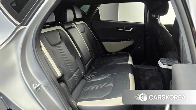 Kia EV6 2024 Серебристо-серый из Кореи, фото 2
