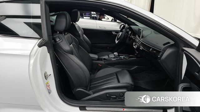 Audi A5 (F5) 2019 Белый из Кореи, фото 2