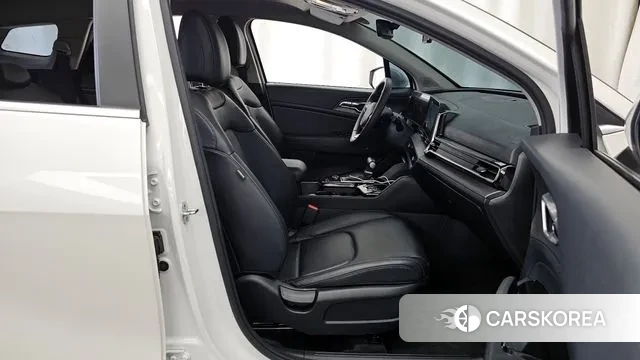 Kia Sportage 5th Generation 2022 Белый из Кореи, фото 2