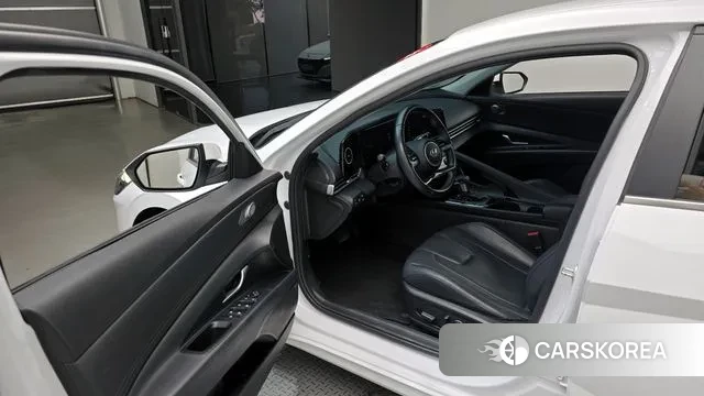 Hyundai Avante Hybrid (CN7) 2020 Белый из Кореи, фото 2