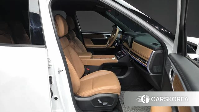 Hyundai Santa Fe (MX5) 2023 Белый из Кореи, фото 2