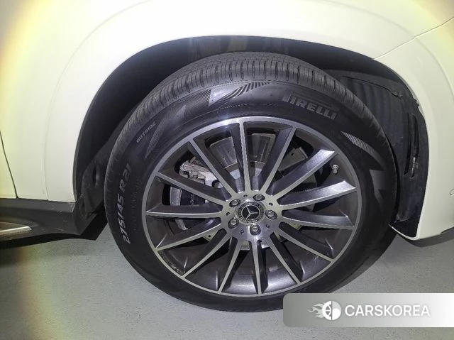 Mercedes-Benz GLE-Class W167 2024 Жемчужный цвет из Кореи, фото 2