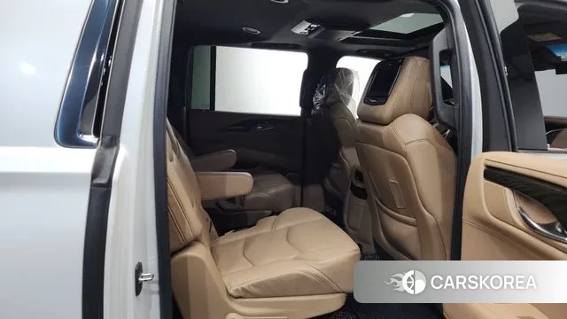 Cadillac Escalade 2019 Белый из Кореи, фото 2