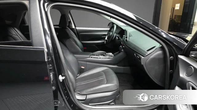 Hyundai Sonata (DN8) 2019 Черный из Кореи, фото 2