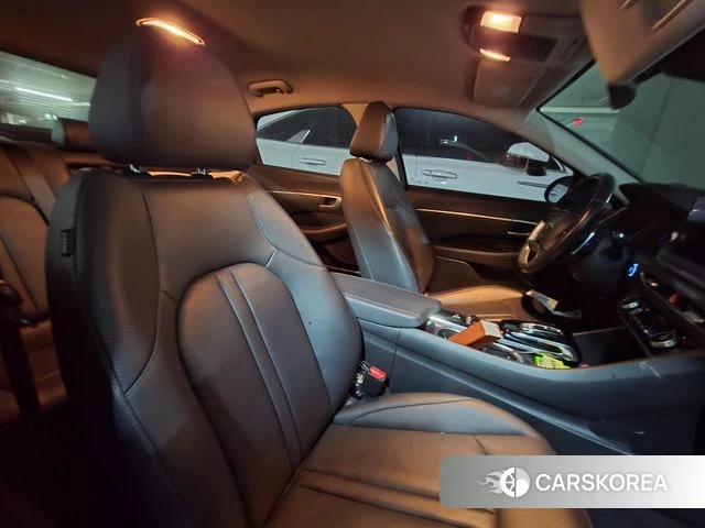 Hyundai Sonata Hybrid (DN8) 2020 Серебристо-серый из Кореи, фото 2