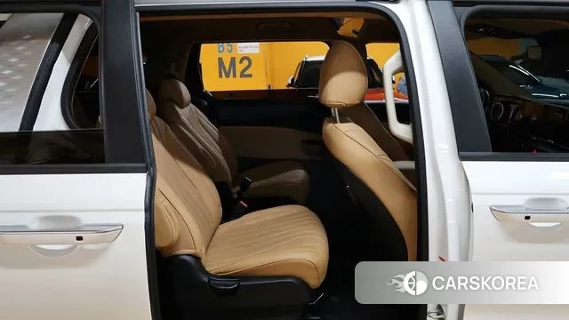 Kia Carnival 4th generation 2022 Белый из Кореи, фото 2