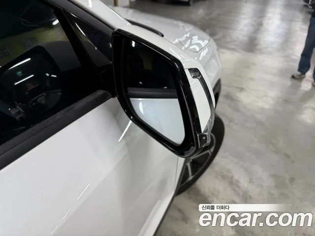 Kia Di Ol Nu Niro 2023 Белый из Кореи, фото 2