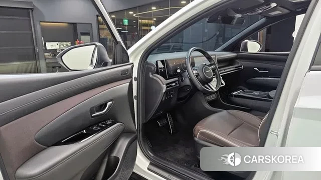 Hyundai The New Tucson Hybrid (NX4) 2024 Белый из Кореи, фото 2