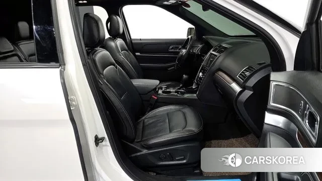 Ford Explorer 2019 Белый из Кореи, фото 2