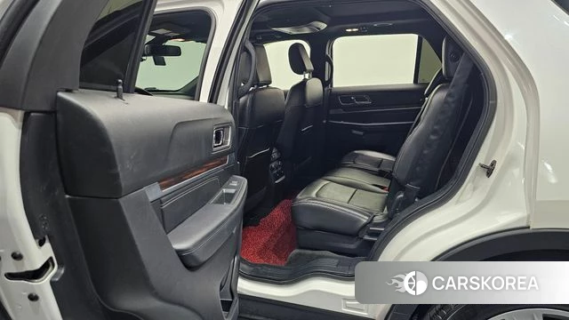 Ford Explorer 2018 Белый из Кореи, фото 2