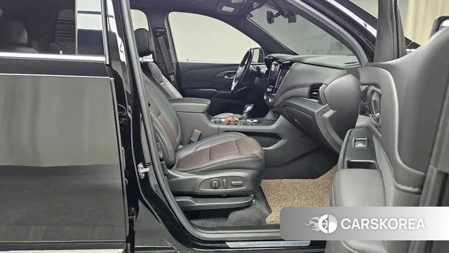 Chevrolet (GM Daewoo) Traverse 2022 Черный из Кореи, фото 2