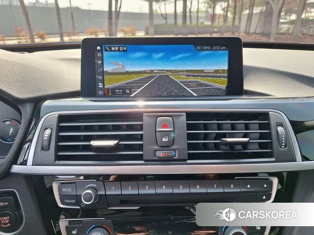 BMW 3 Series GT (F34) 2020 Черный из Кореи, фото 2