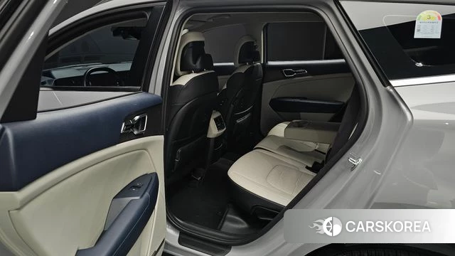 Kia The New Sportage 5th Generation 2025 Серебристо-серый из Кореи, фото 2