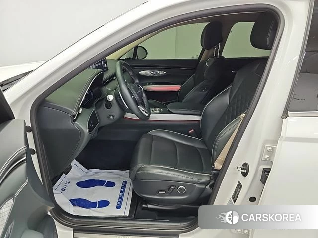 Genesis Electrified GV70 2022 Белый из Кореи, фото 2