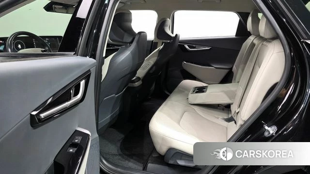 Kia EV6 2022 Черный из Кореи, фото 2