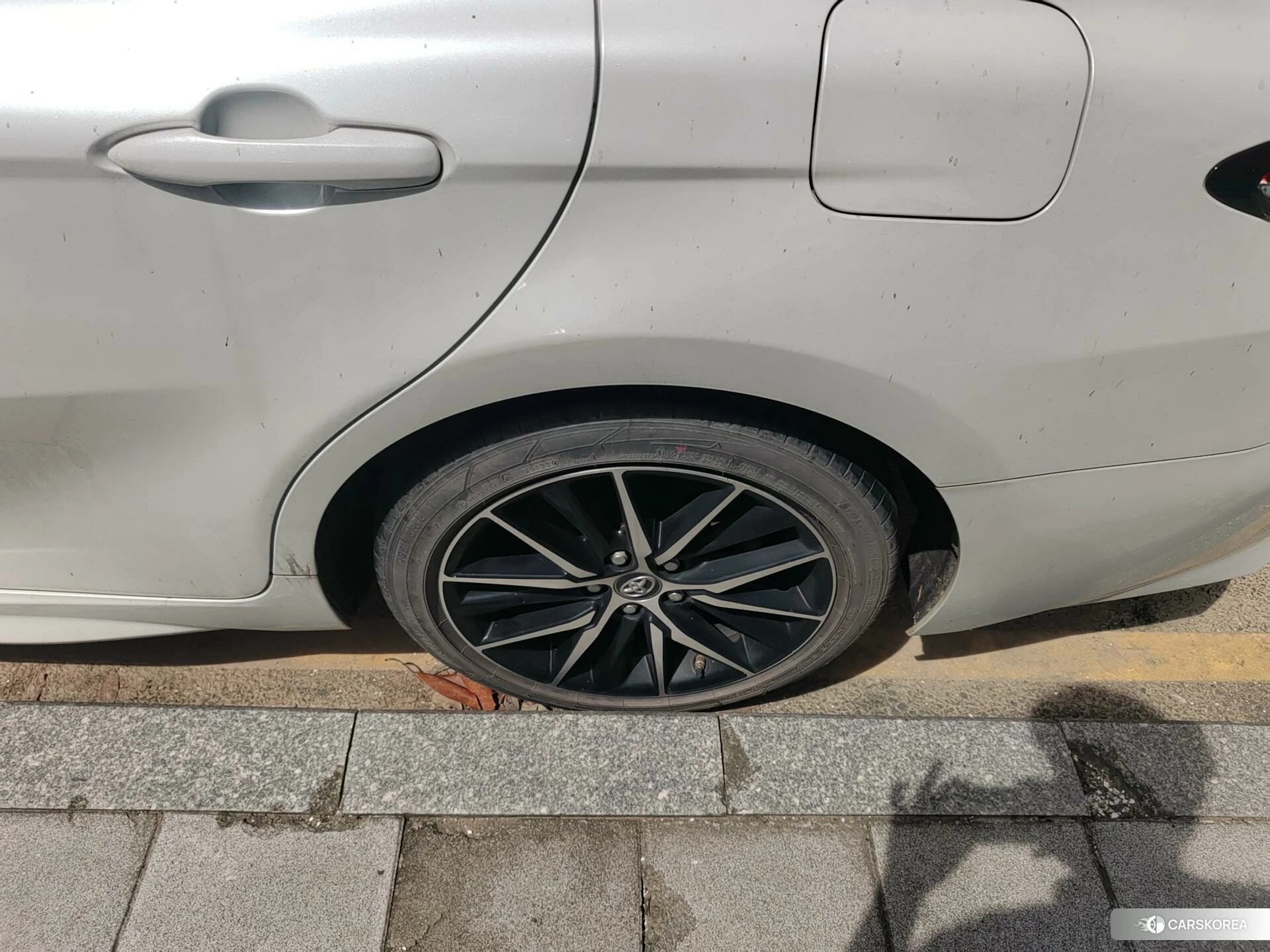 Toyota Camry 2022 Белый из Китая, фото 2