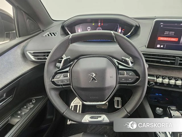 Peugeot 5008 second generation 2022 Белый из Кореи, фото 2