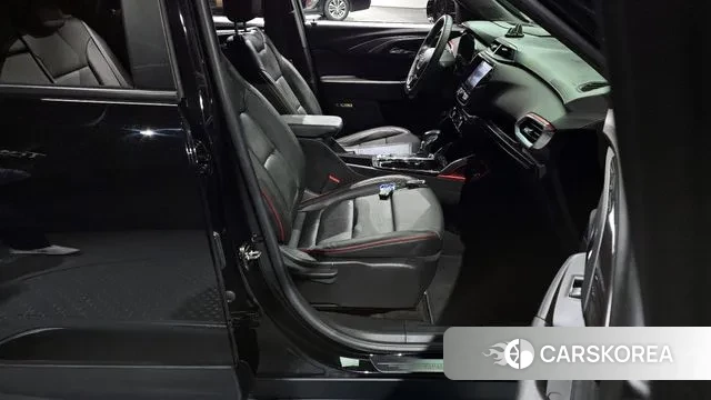 Chevrolet (GM Daewoo) Trailblazer 2022 Черный из Кореи, фото 2