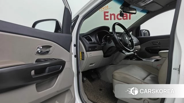 Kia The New Carnival 2018 Белый из Кореи, фото 2