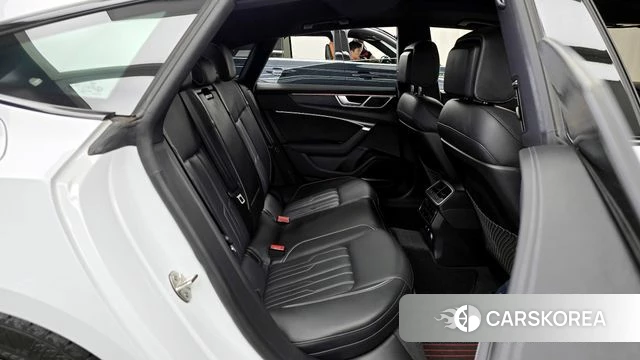 Audi A7 (4K) 2020 Белый из Кореи, фото 2