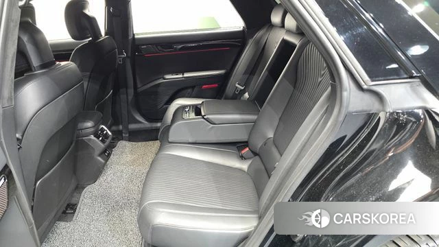Hyundai Grandeur Hybrid (GN7) 2023 Черный из Кореи, фото 2