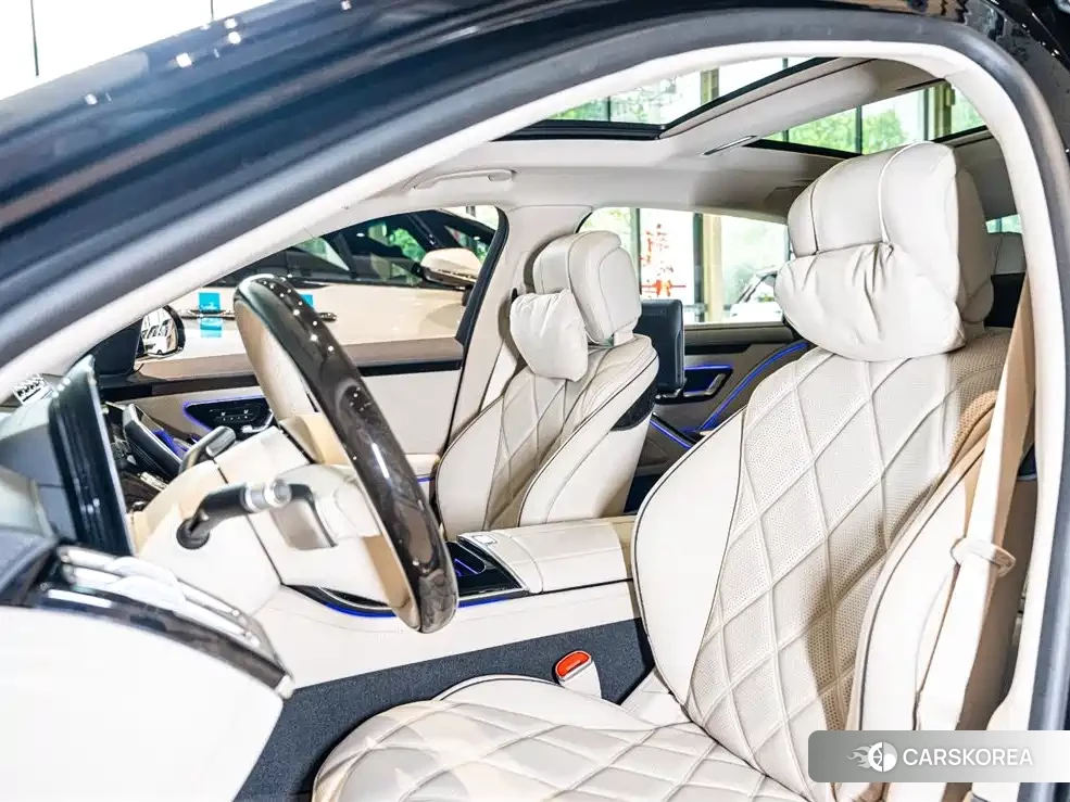 Mercedes-Benz Maybach S-Class 2025 Черный из Китая, фото 2
