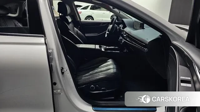 Genesis G80 (RG3) 2022 Белый из Кореи, фото 2