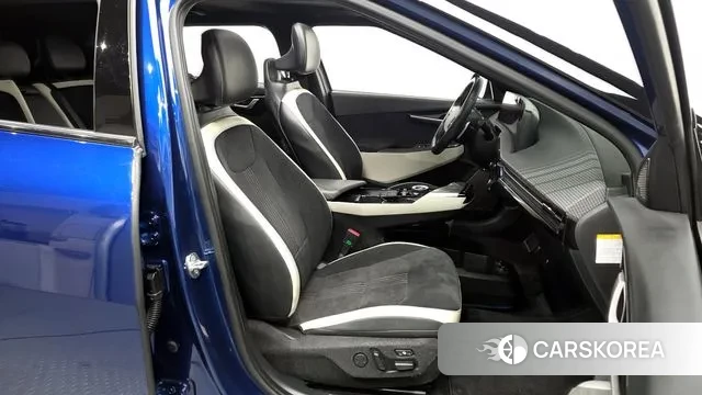 Kia EV6 2021 Синий из Кореи, фото 2