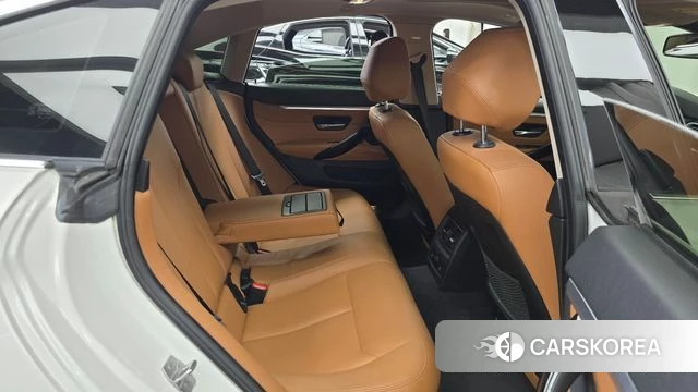 BMW 4 Series (F32) 2018 Белый из Кореи, фото 2