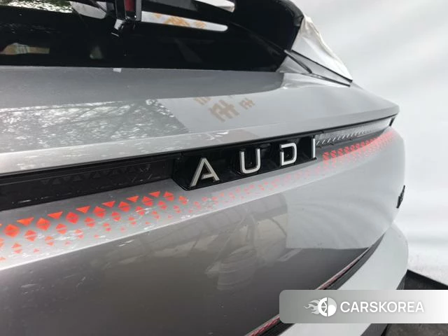 Audi AUDI Audi E5 Sportback 2026 Серебристо-серый из Китая, фото 2