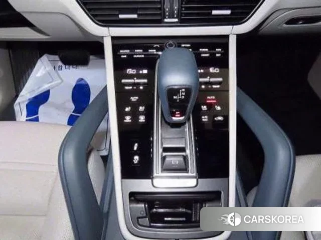 Porsche Cayenne (PO536) 2023 Белый из Кореи, фото 2